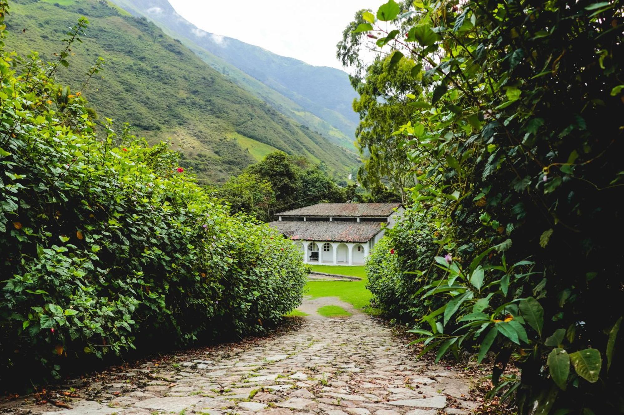 Hosteria La Eterna Primavera Huigra Luaran gambar